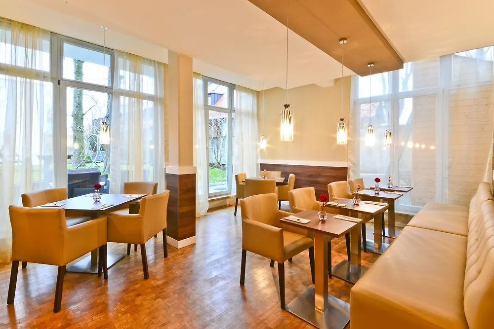 Empress Boutique Hotel Munich